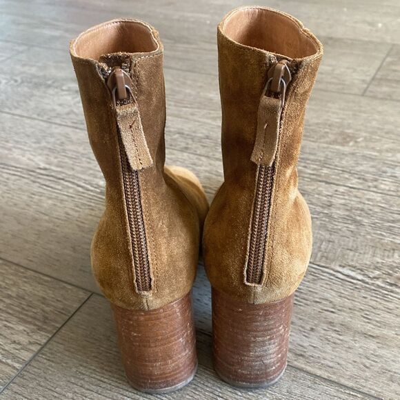 Sandro Paris Brown Tan Suede Ankle Boots w a Wooden Rounded Block Heel Size 38 - Picture 5 of 9